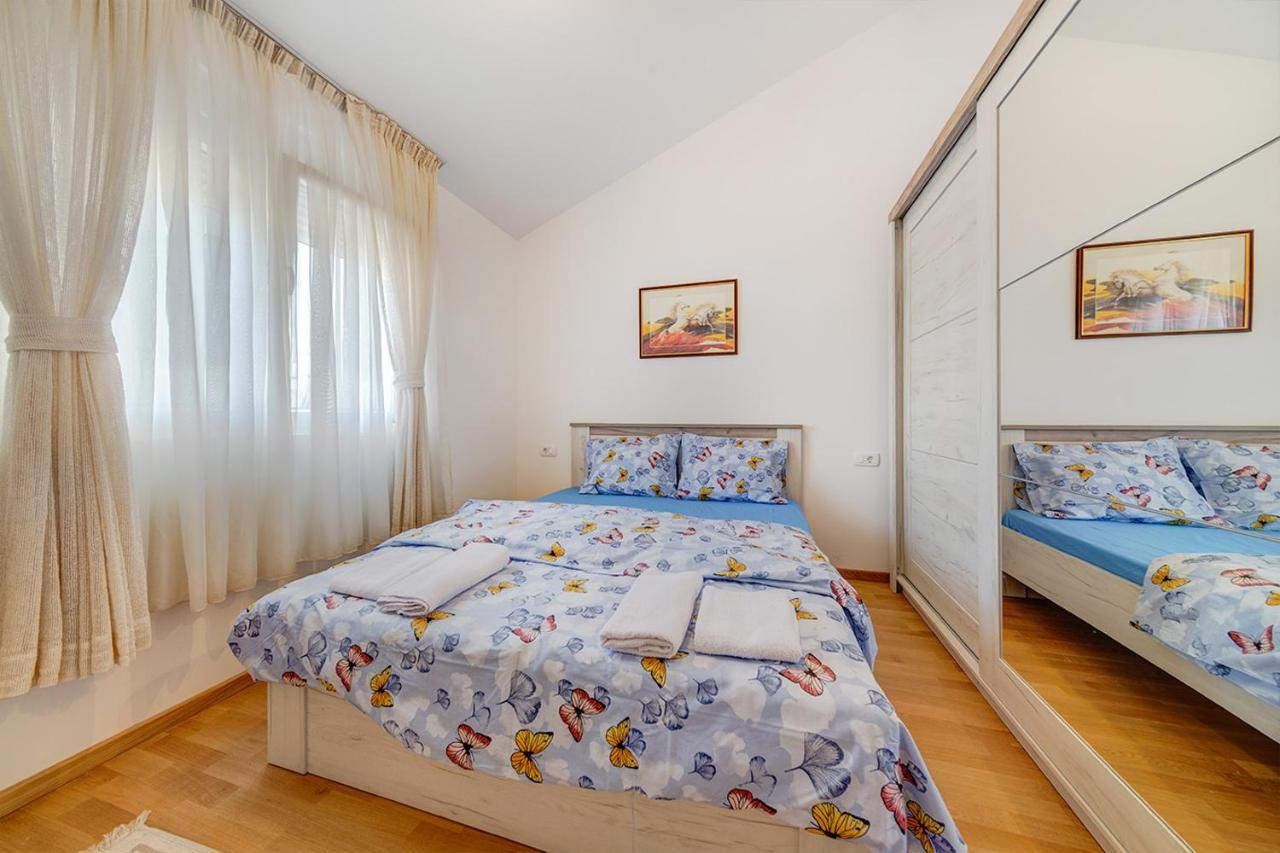 Kings Apartments Podgorica Esterno foto